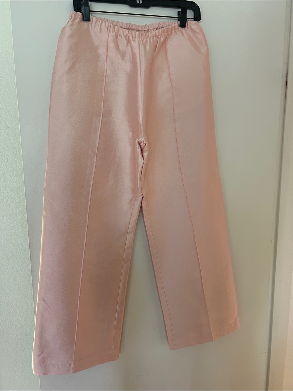 Donni Satin Pale Pink Pants - Picture 3 of 4